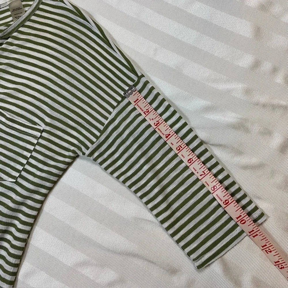 BKE Olive  Green & Off White Striped 3/4 Dolman Sleeve Knit Shirt Top Sz M - Picture 7 of 11